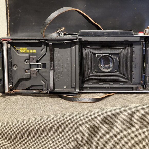 Vintage Polaroid Automatic 100 Land Camera Set -Untested - Picture 15 of 16